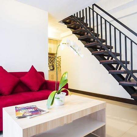 Legian Village Residence Семиньяк Экстерьер фото